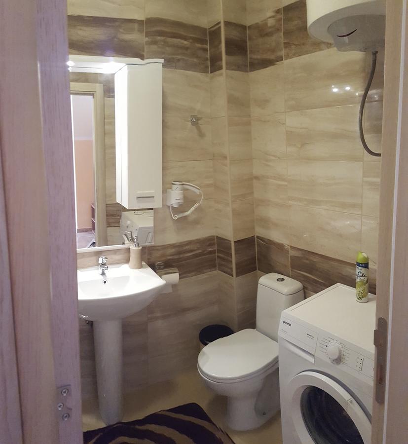 Apartment Sea Space 2 Dobra Voda Luaran gambar